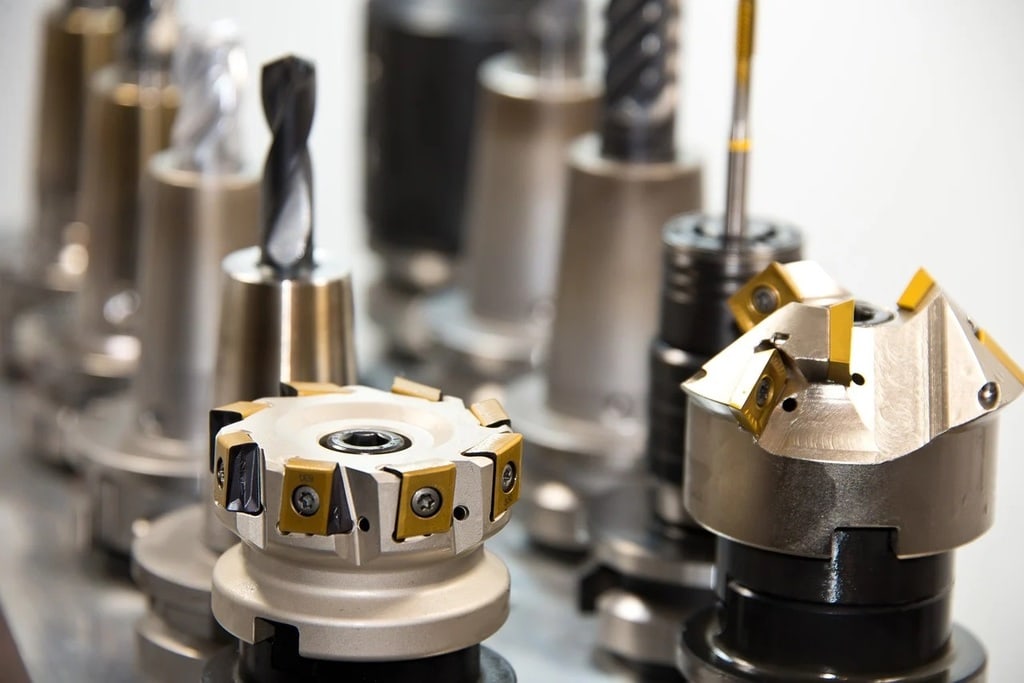 Comment l'alésage sur site simplifie la maintenance des machines ?